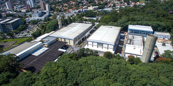 Instituto Butantan vai produzir seis remédios contra o câncer até 2020